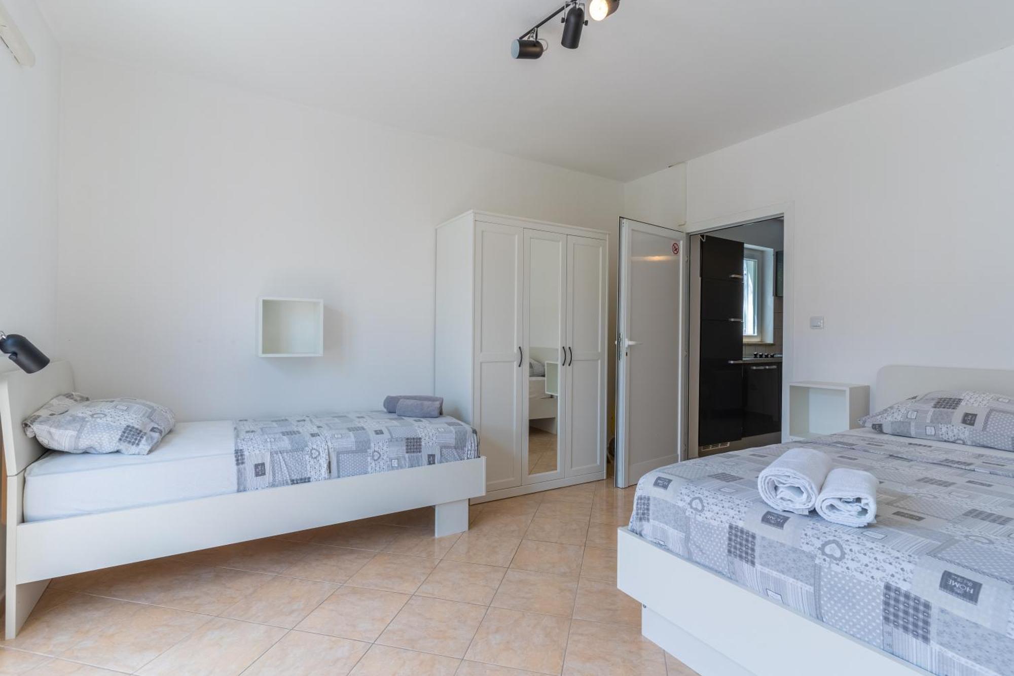 Apartments & Rooms Klemenc Cres Dış mekan fotoğraf